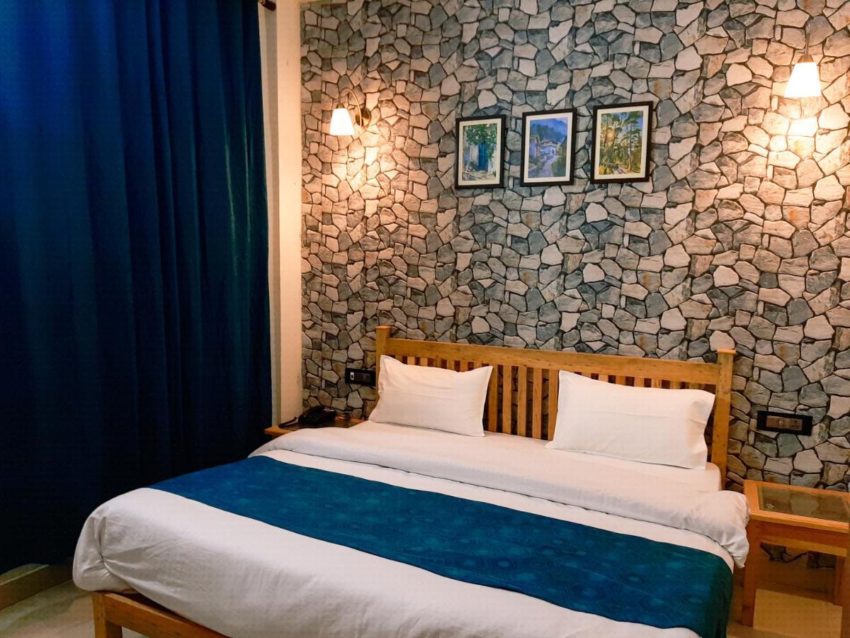 Hotel Oakland Landour Mussoorie Esterno foto